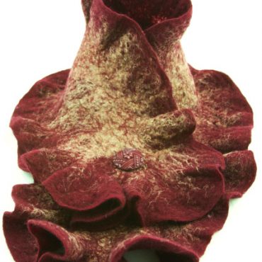 Ruffled Neck-Piece ‘Jane’... Ruffled Neck-Piece ‘Jane’...