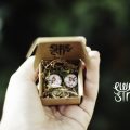 Ewesir Ear Stud Robin Earrings