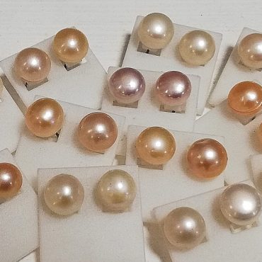 Freshwater Pearl Studs Freshwater Pearl Studs