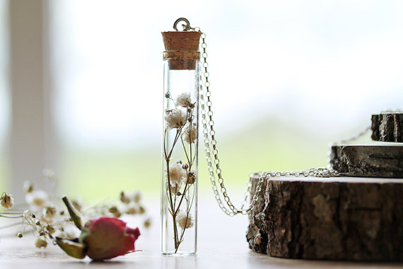 White Gypsophila Necklace