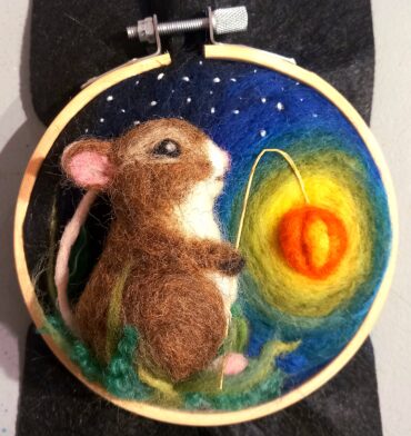 Mouse with Lantern... 